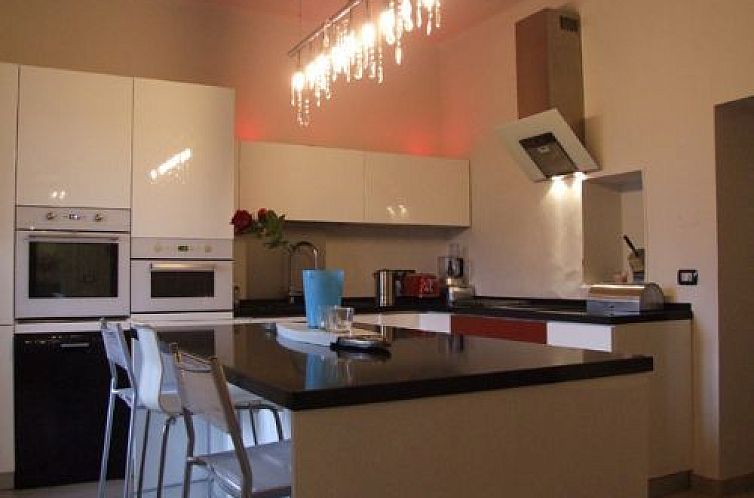 Geschakelde woning in Sarnano