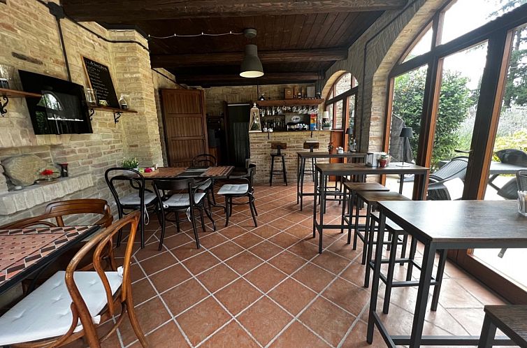 Vrijstaande woning in Fratte Rosa