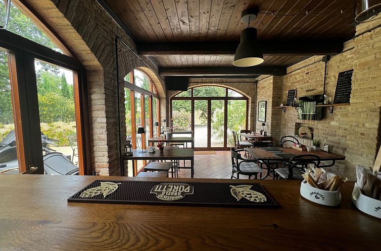 Vrijstaande woning in Fratte Rosa