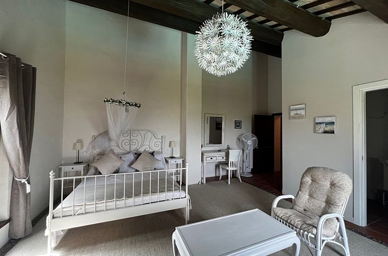 Vrijstaande woning in Fratte Rosa