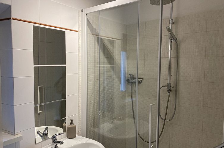 Geschakelde woning in Fratte Rosa