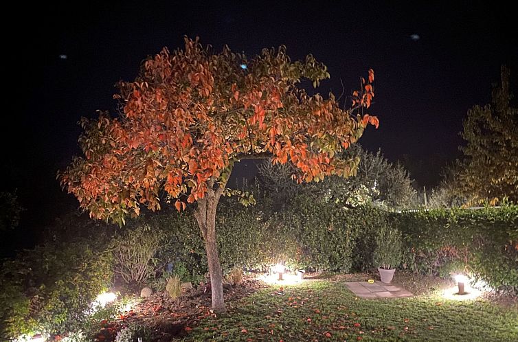 Geschakelde woning in Fratte Rosa