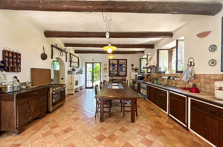 Vrijstaande woning in Urbino