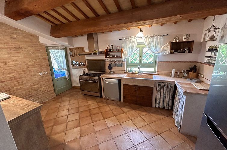 Vrijstaande woning in Fano