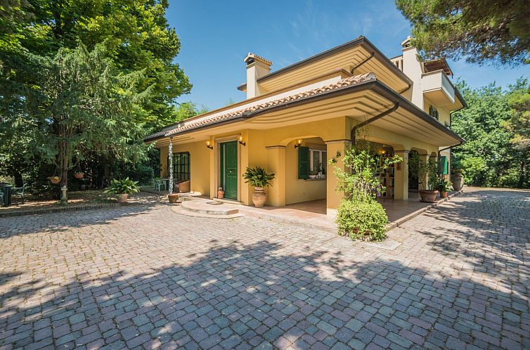 Vrijstaande woning in Fano