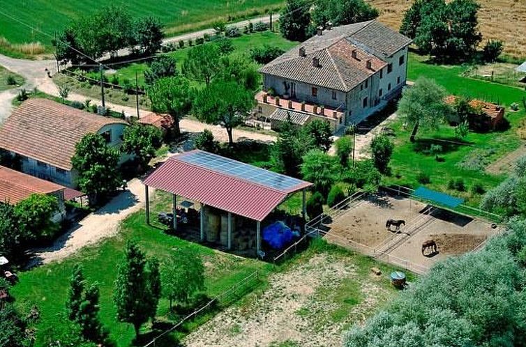 Appartement 'La Stalla' mit Terrasse
