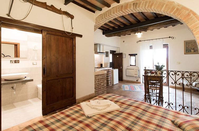 Appartement 'La Stalla' mit Terrasse