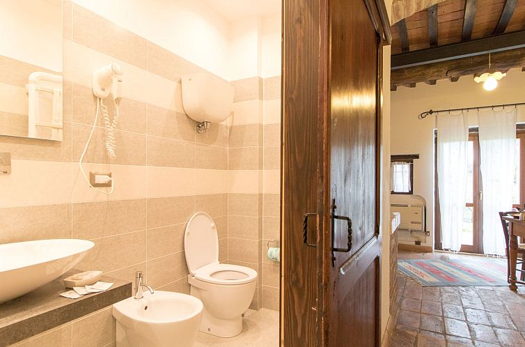 Appartement 'La Stalla' mit Terrasse