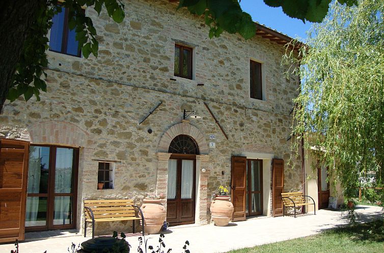 Appartement 'La Stalla' mit Terrasse