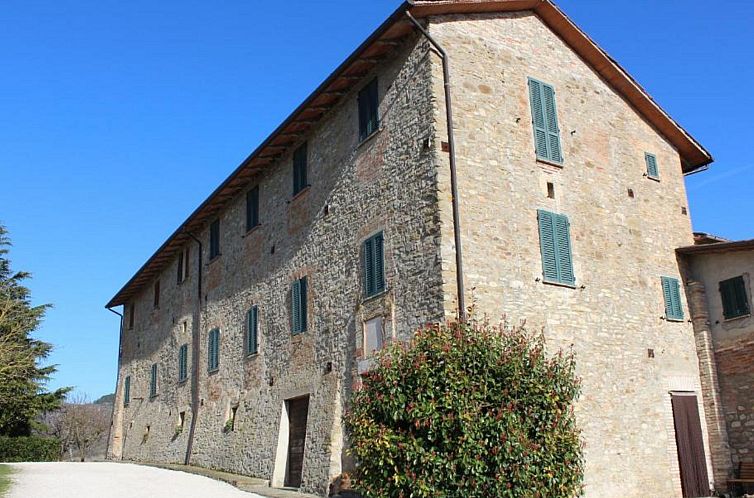 Appartement Rustikale Eleganz mit Blick auf die umbrische La