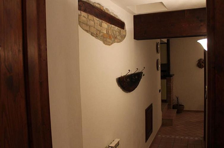 Appartement Rustikale Eleganz mit Blick auf die umbrische La