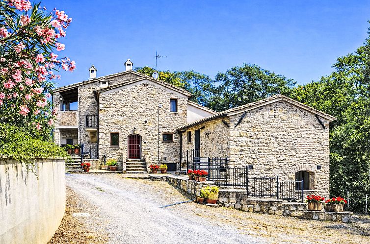 Guest house 0966733 - Apartment Umbria / Marché - Appartement Ginestra