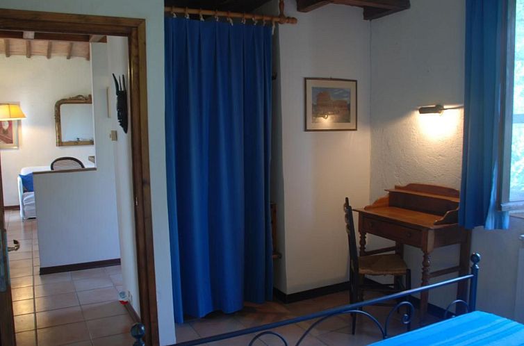 Appartement Unabhaengige Wohnung in Amelia mit Grill und Gar