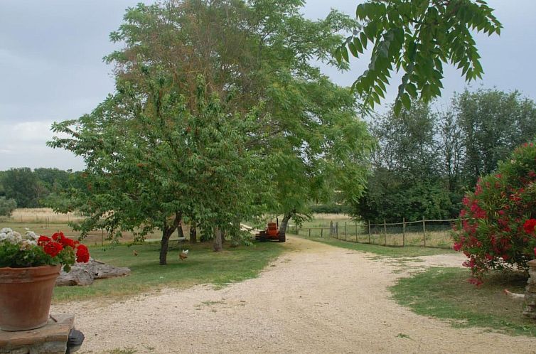 Appartement Unabhaengige Wohnung in Amelia mit Grill und Gar