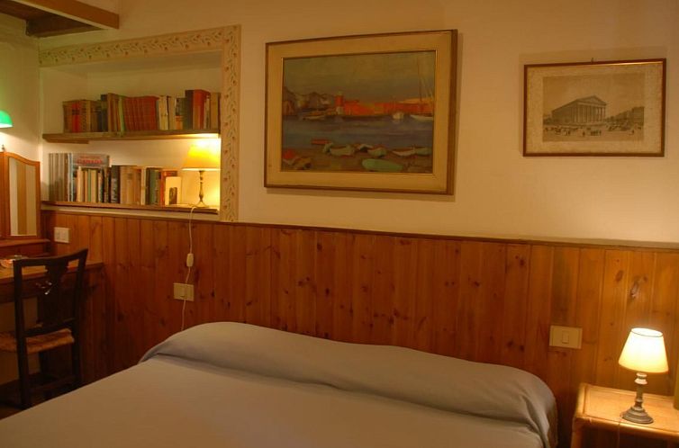 Appartement Unabhaengige Wohnung in Amelia mit Garten, Grill