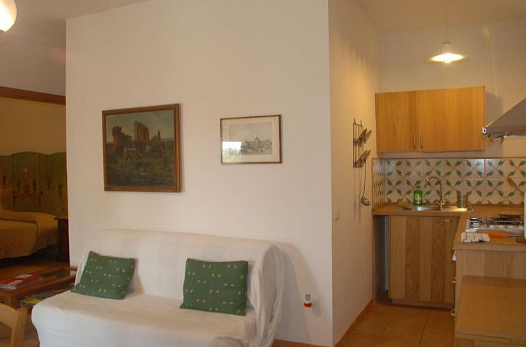 Appartement Unabhaengige Wohnung in Amelia mit Grill und Gar