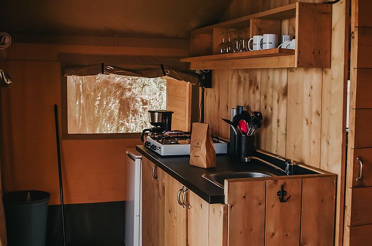 Safaritent + sanitair