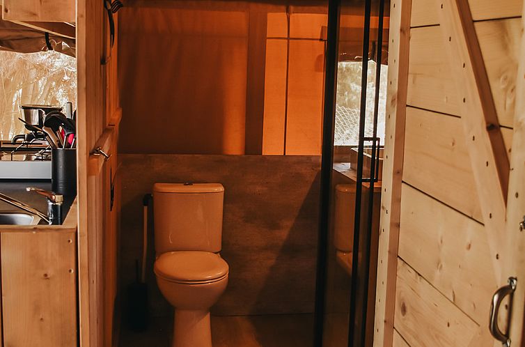 Safaritent + sanitair