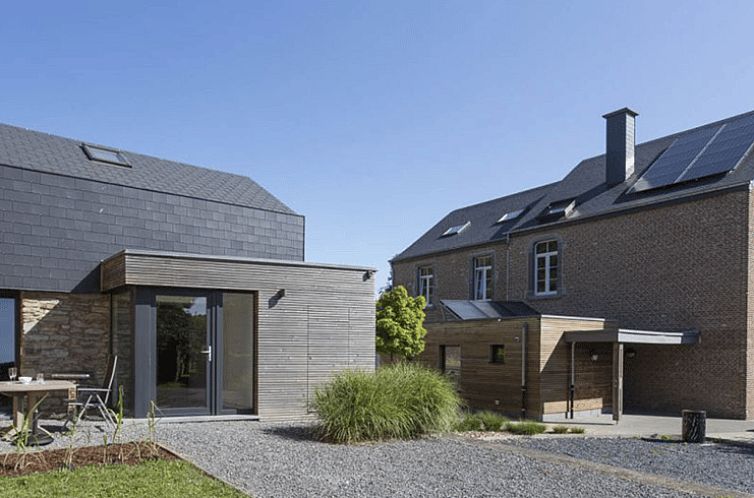 Vakantiehuisje in Porcheresse Daverdisse, moderne architectuur in de Ardennen, Luxemburg, Belgie.