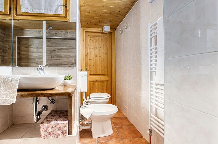 Appartement Wohnung im Dorfzentrum Ronco 1