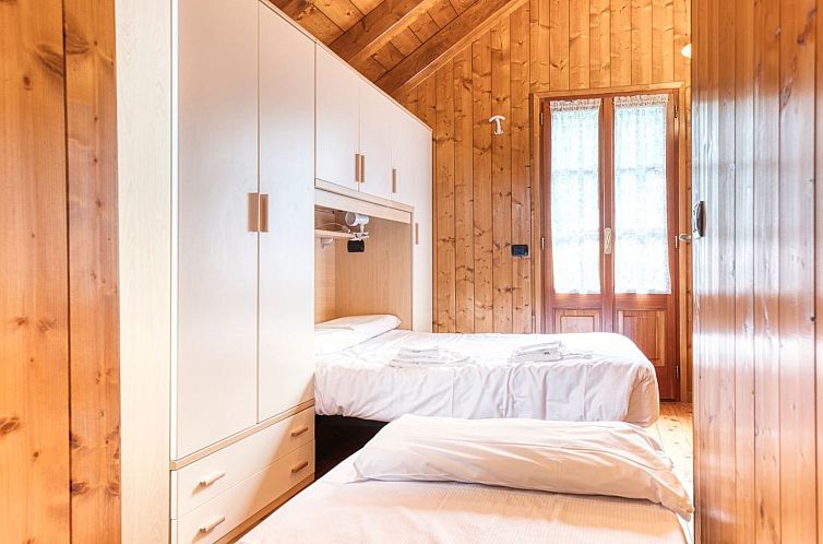 Appartement Wohnung im Dorfzentrum Ronco 5