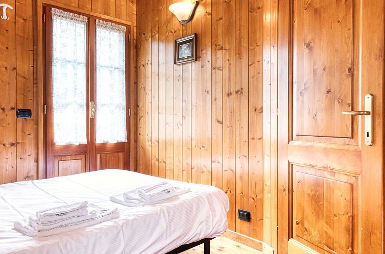 Appartement Wohnung im Dorfzentrum Ronco 5