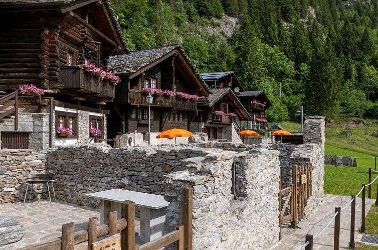 Appartement Chalet "Borgo Walser Testa 4"