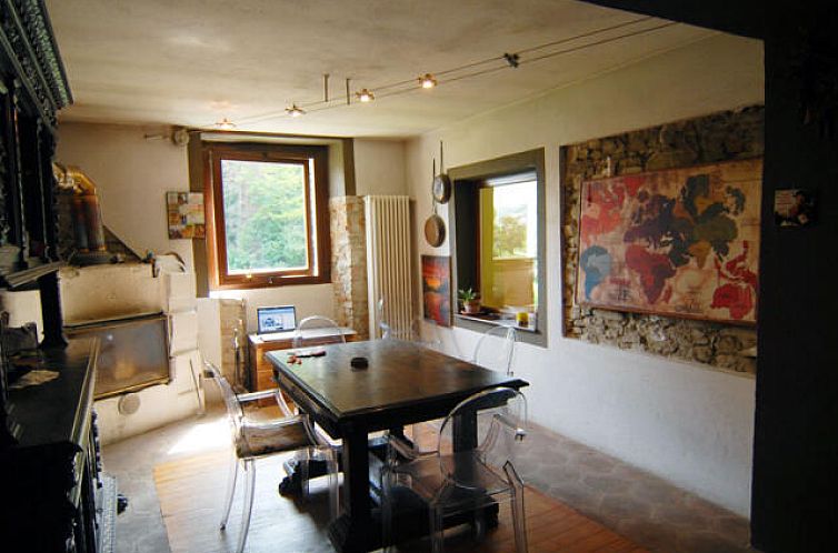 Vrijstaande woning in Dogliani