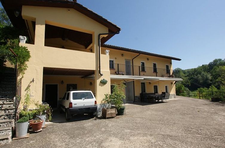 Vrijstaande woning in Dogliani