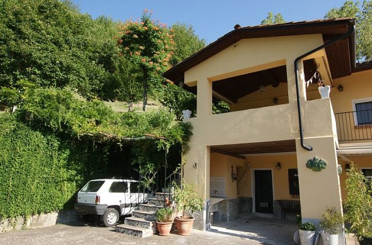 Vrijstaande woning in Dogliani