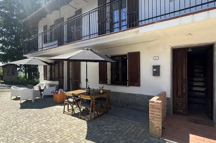 Case Vista Alta Langa - La Cascina
