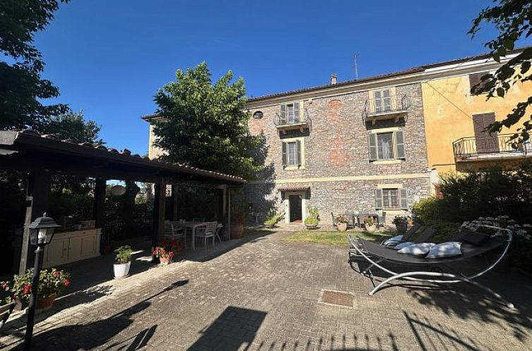 Vrijstaande woning in Acqui Terme