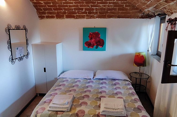 Appartement Wohnung in Brusasco mit Garten, Terrasse und Gri