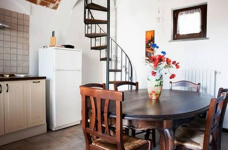 Appartement Wohnung in Brusasco mit Garten, Terrasse und Gri