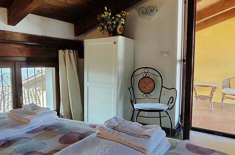 Appartement Wohnung in Brusasco mit Garten, Terrasse und Gri