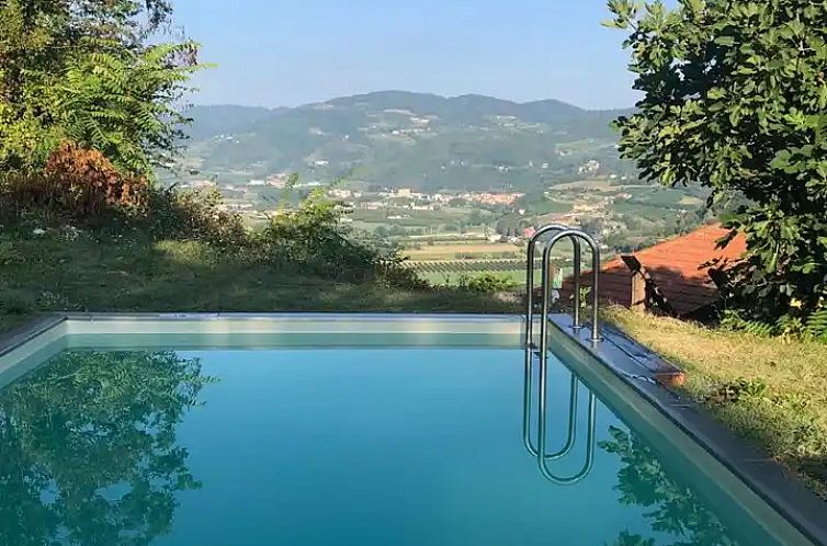 Villa Dona Tella