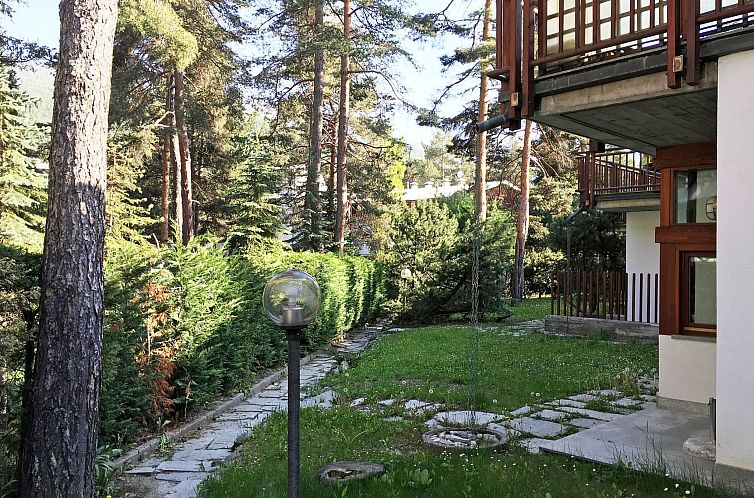 Appartement Lo Scoiattolo' Wohnung mit privatem Garten