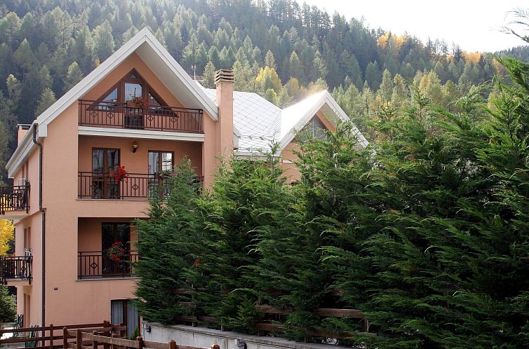 Appartement Zwei-Zimmer-Wohnung im Dachgeschoss 4 p. l. Vill