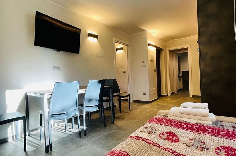 Appartement Zwei-Zimmer-Wohnung 4 p.l. Villa Linda