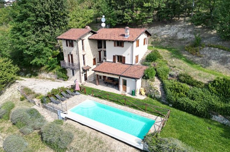 Vrijstaande woning in Cissone