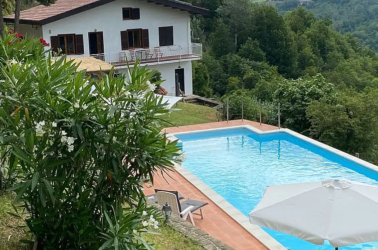 Casa Mumu