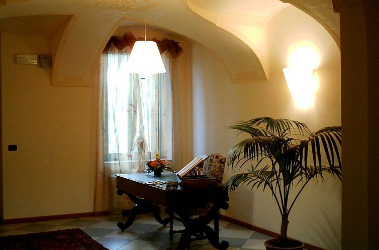 Vrijstaande woning in Narzole