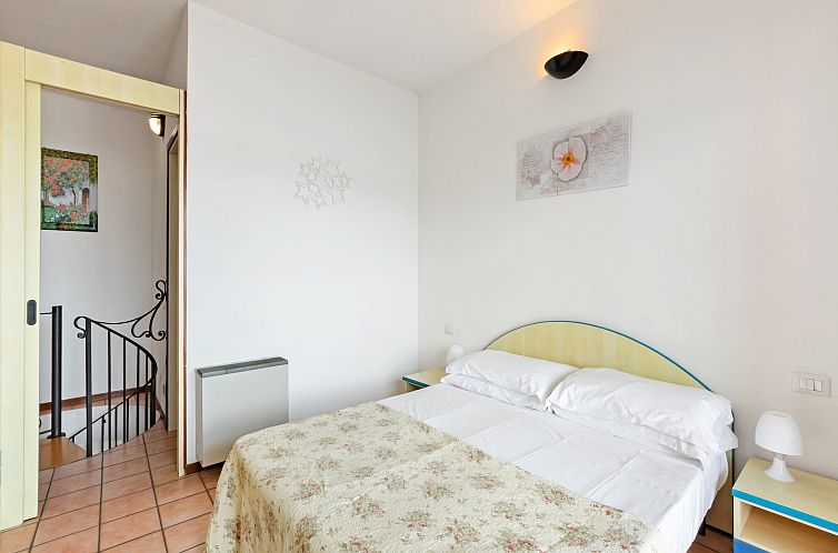 LAGO MAGGIORE - APPARTAMENTO Balcony & Patio VISTA FRONTE LA