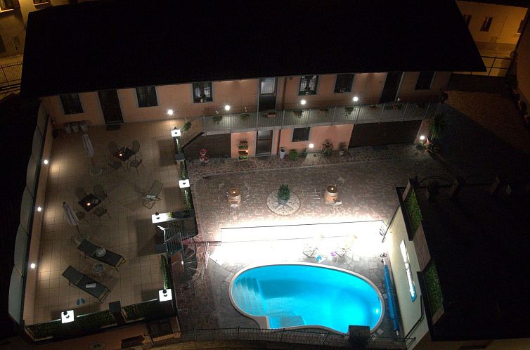 Unterkunft 09728002 - Appartement Piemont - Appartement 'Specchi d'Acqua' mit Pool