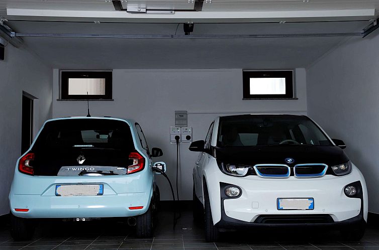 Appartement 'Specchi d'Acqua' mit Pool