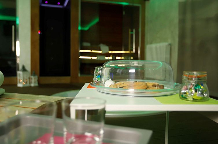 Appartement 'Specchi d'Acqua' mit Pool