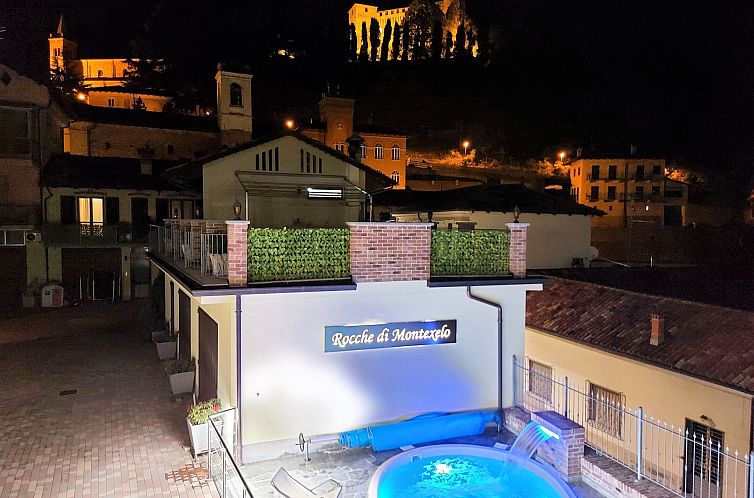 Unterkunft 09728004 - Appartement Piemont - Appartement Wohnung 'Golden Sands' mit Schwimmbad