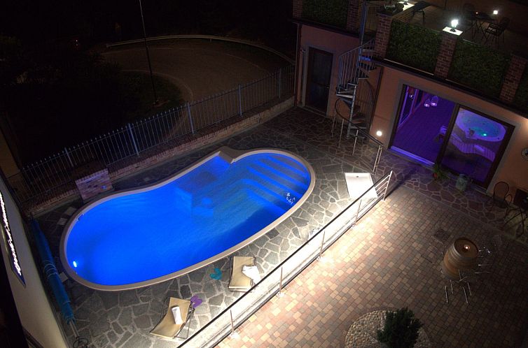 Appartement Wohnung 'Golden Sands' mit Schwimmbad