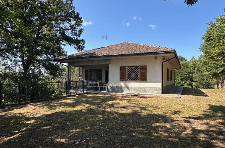 Vrijstaande woning in Caldasio