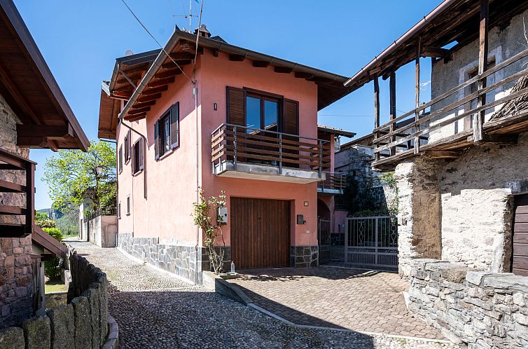 Vakantiehuis Monte San Giulio